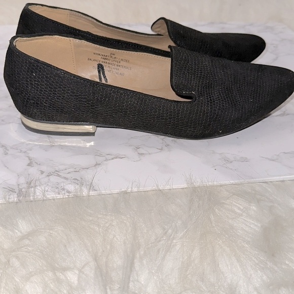 Seychelles Women's Black Loafers size 9 wide - Picture 2 of 8